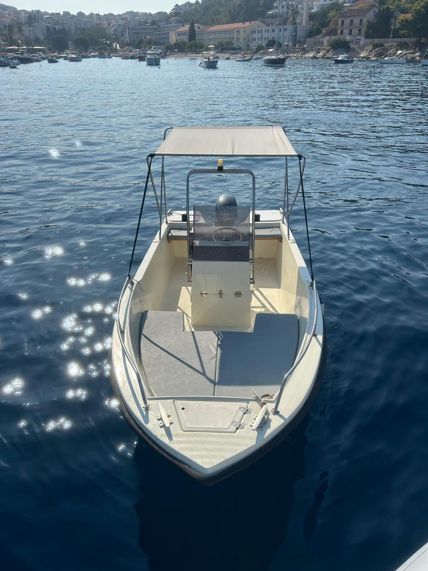 40hp bareboat